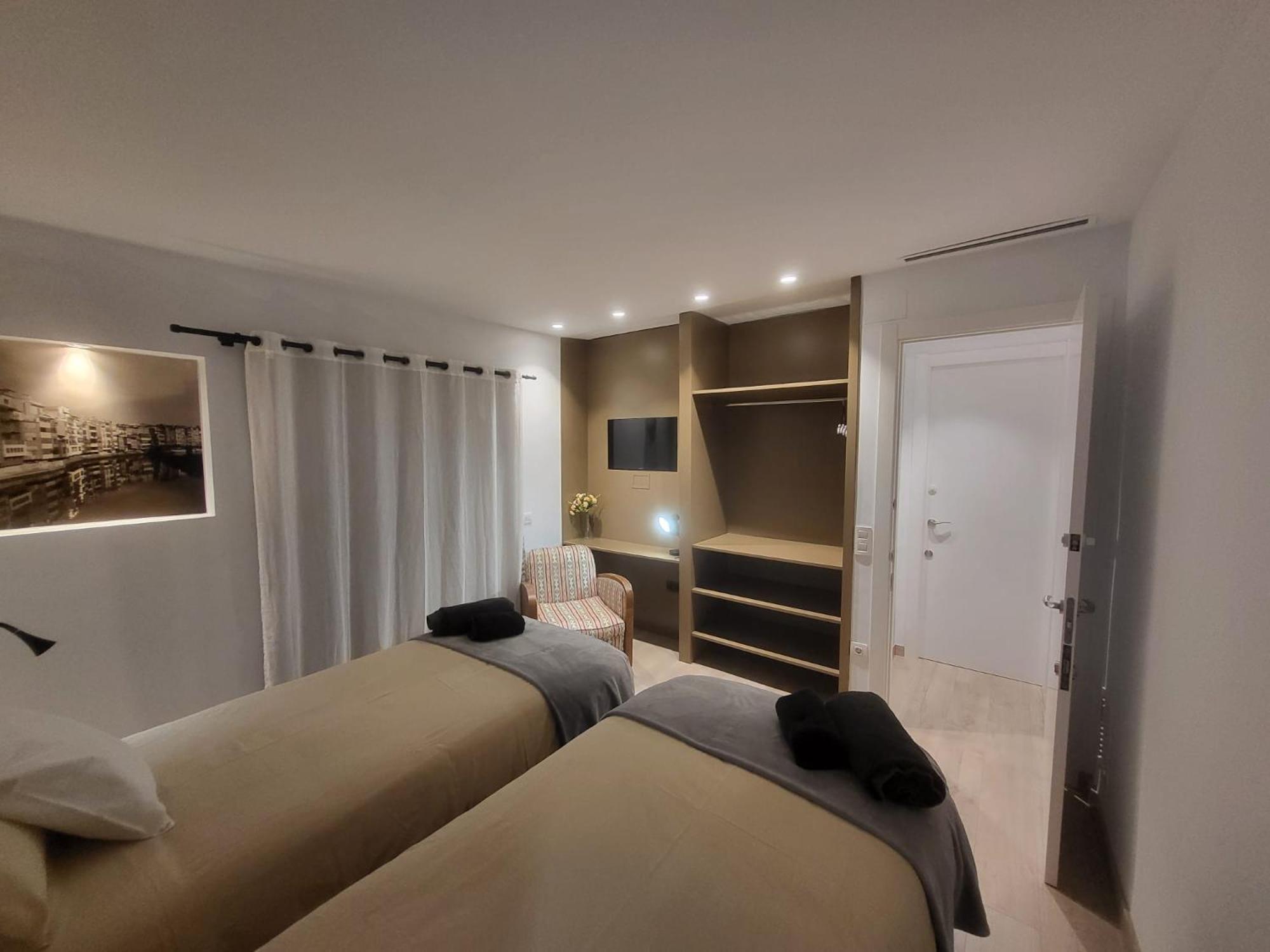Turistic Girona - Piso De 1, 2 O 3 Habitaciones 外观 照片