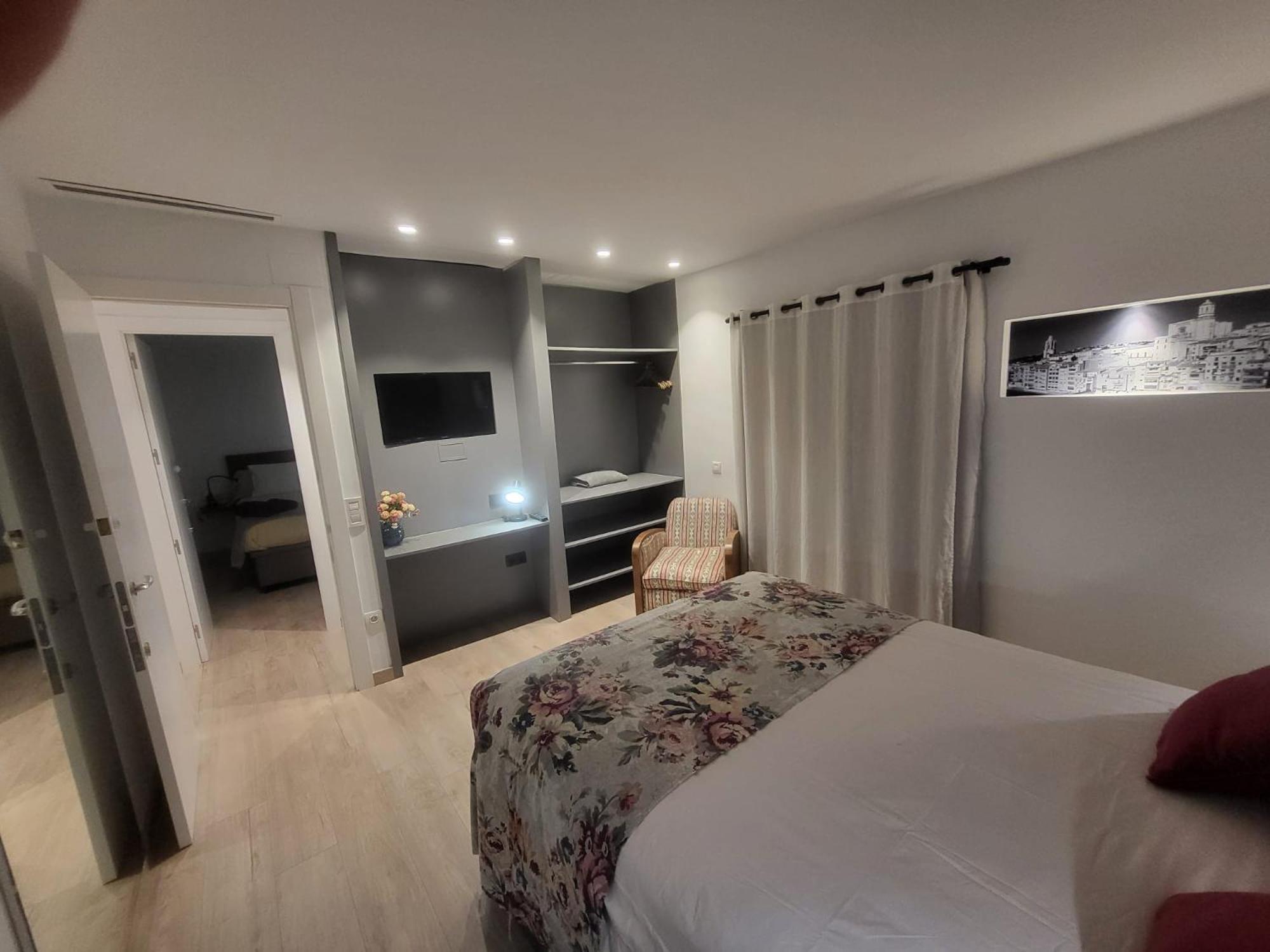 Turistic Girona - Piso De 1, 2 O 3 Habitaciones 外观 照片